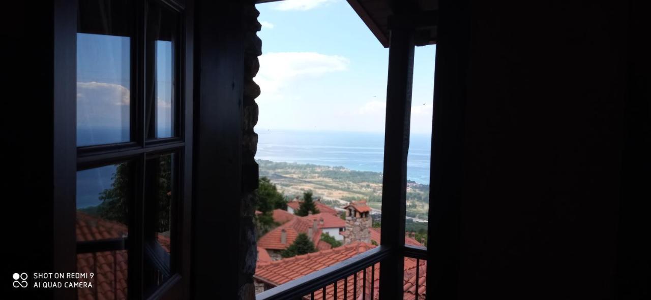 Enastron Guesthouse Palaios Panteleimonas Zewnętrze zdjęcie