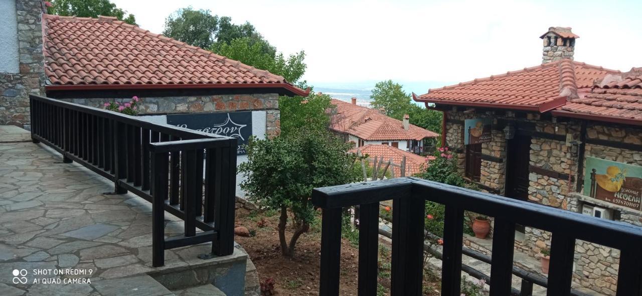 Enastron Guesthouse Palaios Panteleimonas Zewnętrze zdjęcie
