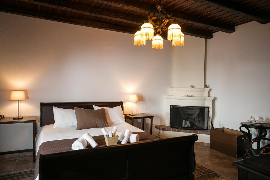Enastron Guesthouse Palaios Panteleimonas Pokój zdjęcie