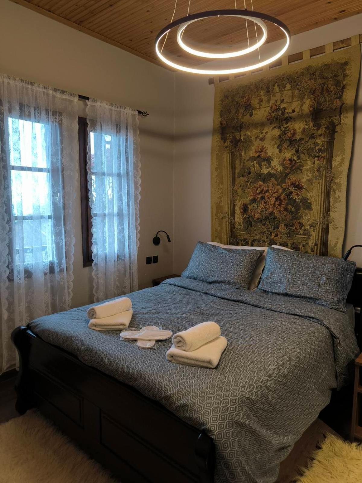 Enastron Guesthouse Palaios Panteleimonas Zewnętrze zdjęcie