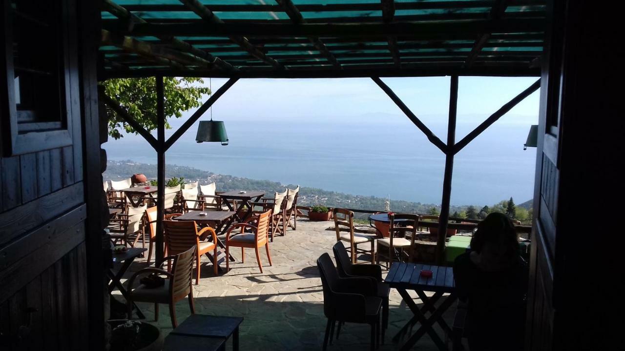 Enastron Guesthouse Palaios Panteleimonas Zewnętrze zdjęcie